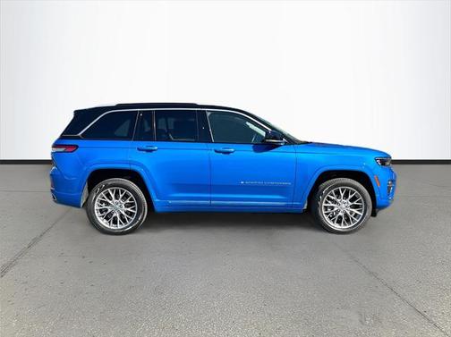 2022 Jeep Grand Cherokee 4xe Summit
