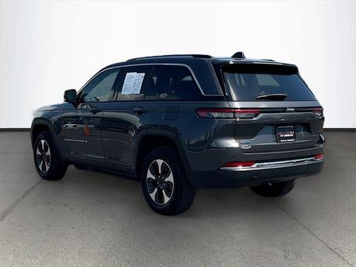 2022 Jeep Grand Cherokee 4xe Base