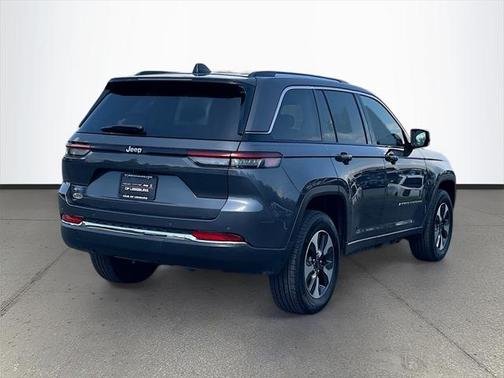 2022 Jeep Grand Cherokee 4xe Base