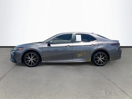 Predawn Gray Mica 2024 Toyota Camry SE