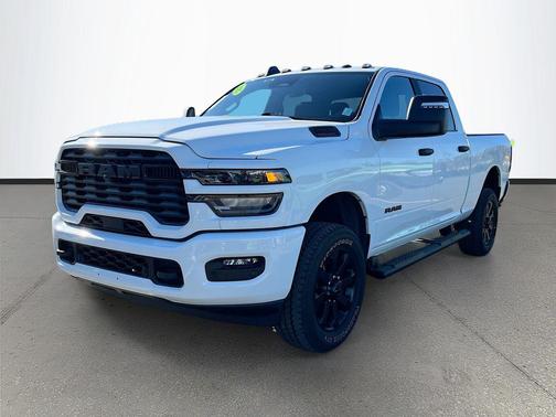 2025 RAM 2500 Big Horn Crew Cab 4x4 6'4' Box