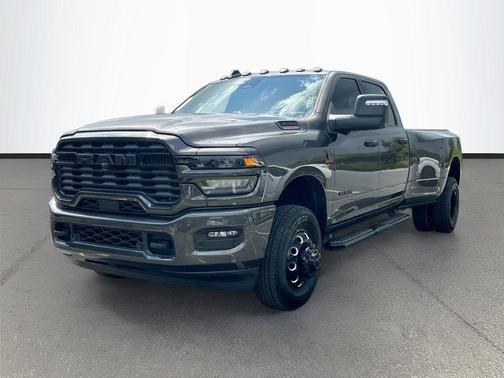 Granite Crystal Metallic Clearcoat 2026 RAM 3500 Big Horn Crew Cab 4x4 8' Box