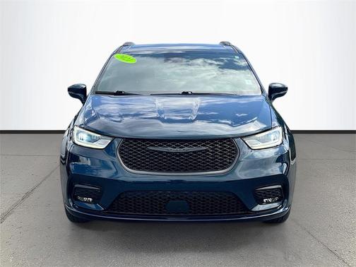 2021 Chrysler Pacifica Touring