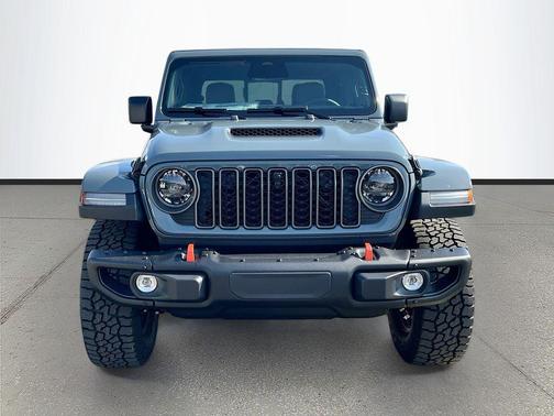 Anvil Clearcoat 2026 Jeep Gladiator Mojave X 4x4