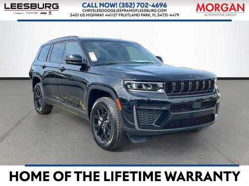 Diamond Black Crystal Pearlcoat 2026 Jeep Grand Cherokee L Altitude