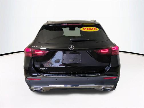 2025 Mercedes-Benz GLA 250 4MATIC