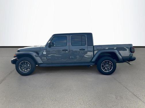 Granite Crystal Metallic Clearcoat 2020 Jeep Gladiator Overland