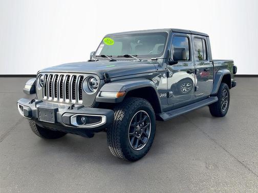 Granite Crystal Metallic Clearcoat 2020 Jeep Gladiator Overland