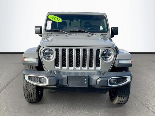 Granite Crystal Metallic Clearcoat 2020 Jeep Gladiator Overland