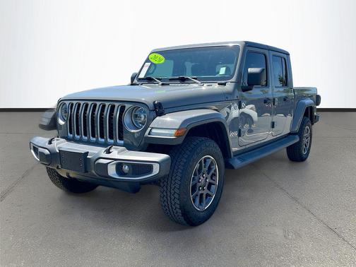 Granite Crystal Metallic Clearcoat 2020 Jeep Gladiator Overland