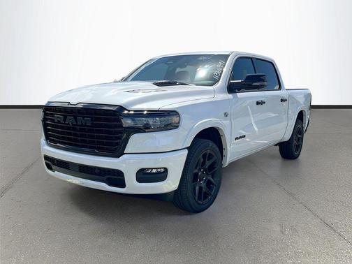Ivory White Tri-Coat Pearlcoat 2026 RAM 1500 Laramie