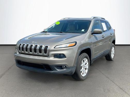 Light Brownstone Pearlcoat 2016 Jeep Cherokee Latitude