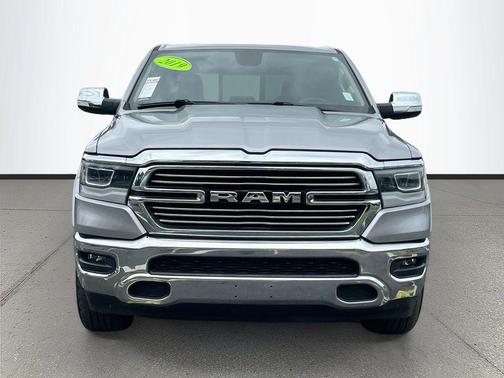 Billet Silver Metallic Clearcoat 2019 RAM 1500 Laramie