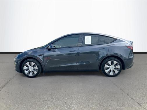 2024 Tesla Model Y Long Range Dual Motor All-Wheel Drive