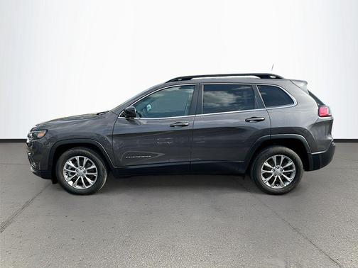 2022 Jeep Cherokee Latitude Lux