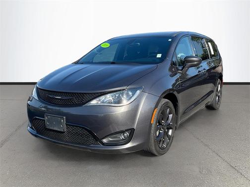 2019 Chrysler Pacifica Touring Plus