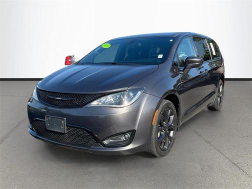 2019 Chrysler Pacifica Touring Plus