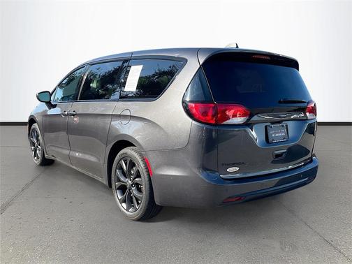 2019 Chrysler Pacifica Touring Plus