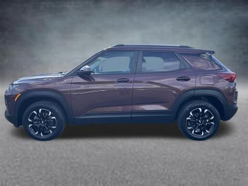 Mahogany Red Metallic 2023 Chevrolet Trailblazer LT
