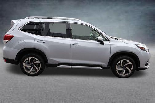 Ice Silver Metallic 2023 Subaru Forester Touring