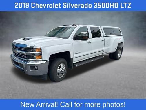 Summit White 2019 Chevrolet Silverado 3500 LTZ