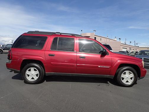 Photo 5 of 13 of 2003 Chevrolet TrailBlazer EXT LT