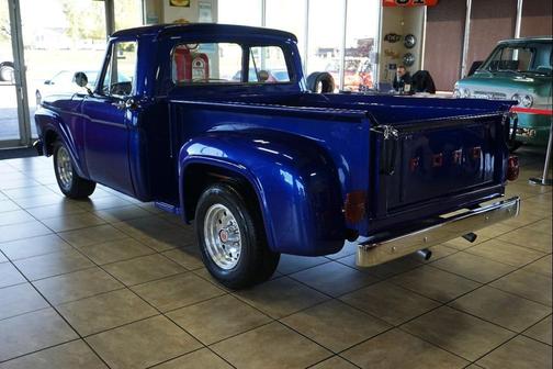 1961 Ford F100 Base