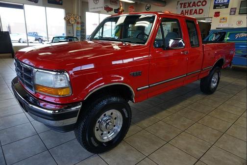 1997 Ford F-250 Heavy-Duty Ext-Cab Short-Bed 4X4 - LOW MILES!