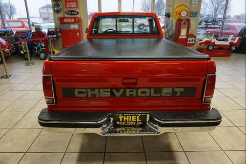 1991 Chevrolet Pickup Truck Base