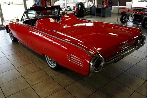 1961 Ford Thunderbird Base