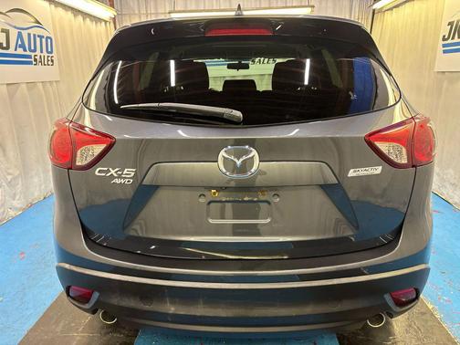 2016 Mazda CX-5 Sport