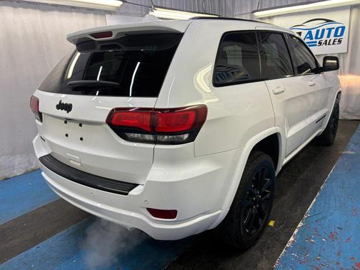 2018 Jeep Grand Cherokee Altitude