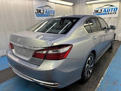 2017 Honda Accord EX