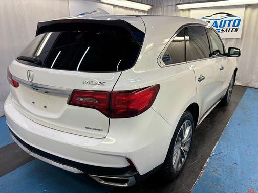 2017 Acura MDX 3.5L w/Technology Package