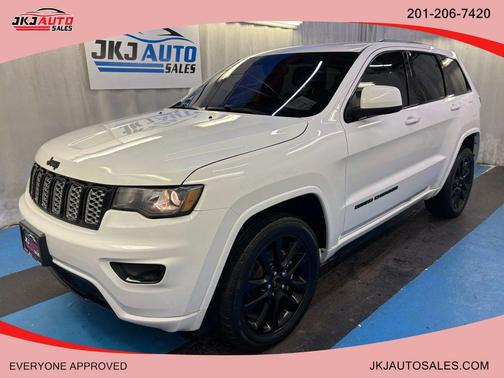 2017 Jeep Grand Cherokee Altitude