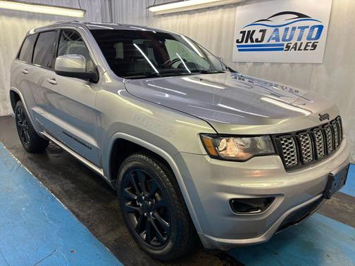 2019 Jeep Grand Cherokee Altitude