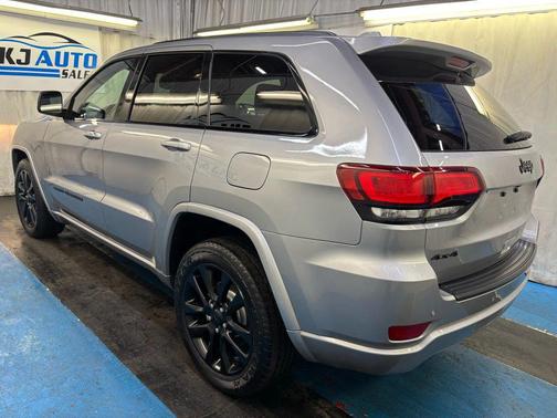 2019 Jeep Grand Cherokee Altitude