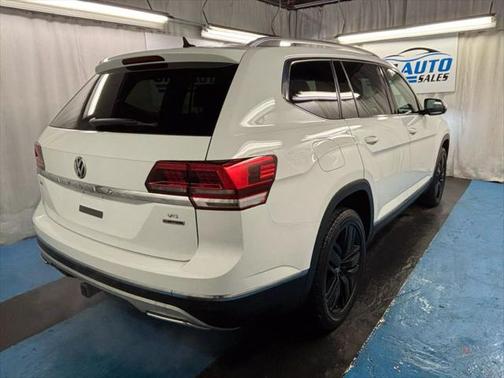 2018 Volkswagen Atlas 3.6L SEL Premium