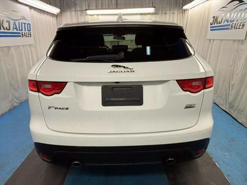 2018 Jaguar F-PACE 25t Prestige