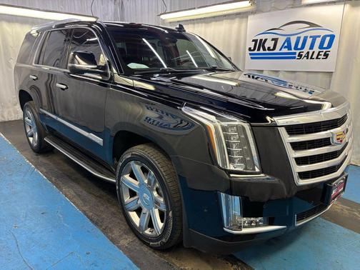 2019 Cadillac Escalade Luxury