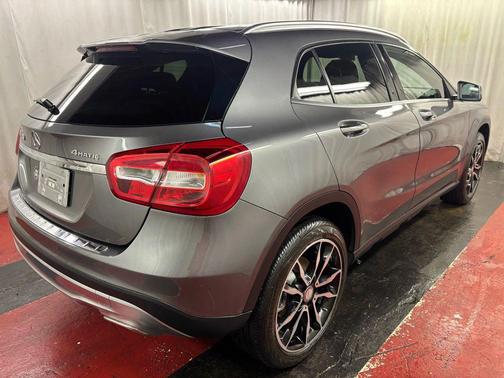 2017 Mercedes-Benz GLA 250 4MATIC