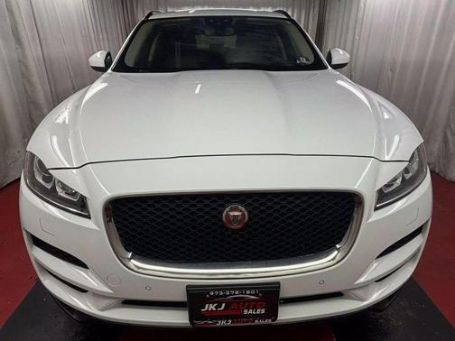 2017 Jaguar F-PACE 35t Prestige