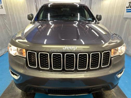 2018 Jeep Grand Cherokee Laredo E