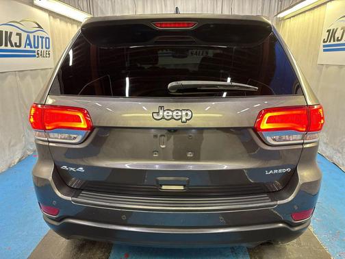 2018 Jeep Grand Cherokee Laredo E