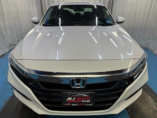 Platinum White Pearl 2018 Honda Accord EX-L