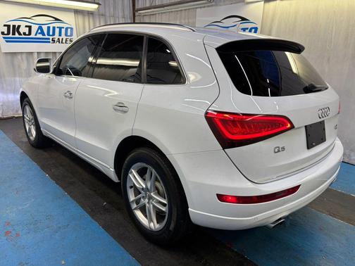 2015 Audi Q5 2.0T Premium Plus