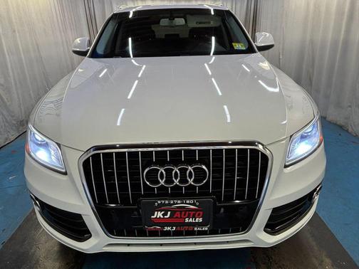 2015 Audi Q5 2.0T Premium Plus