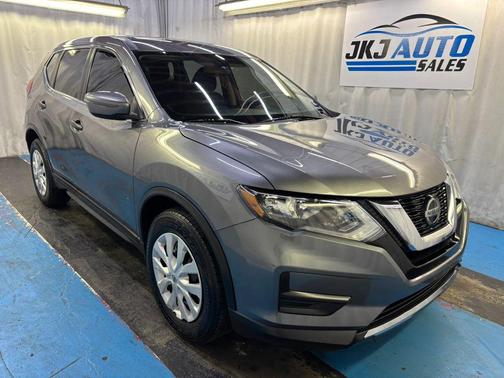 Gun Metallic 2019 Nissan Rogue S