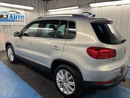 2012 Volkswagen Tiguan 2.0T SE 4MOTION