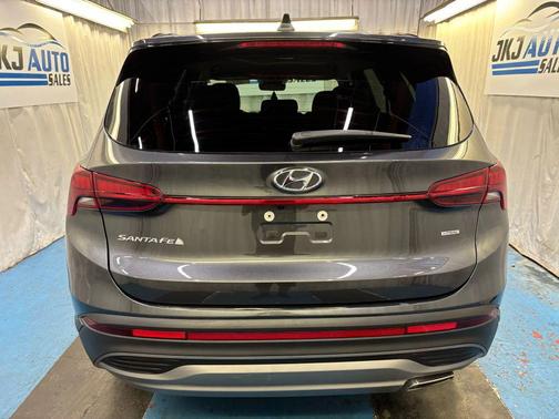 2021 Hyundai SANTA FE SE